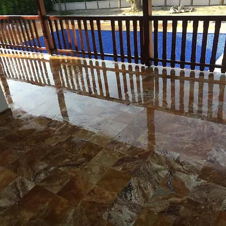Secluded With Pool Surrounded By Nature In Sapanca Near Kirkpinar Coast Sakarya (Marmara)